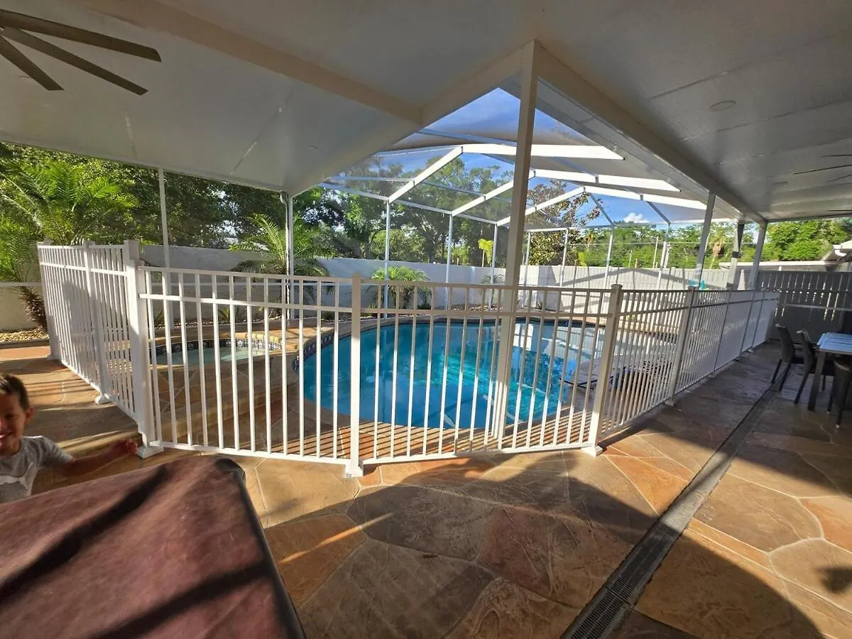 Family Oasis W Pool, Near Beaches And Parks Tampa Apartament